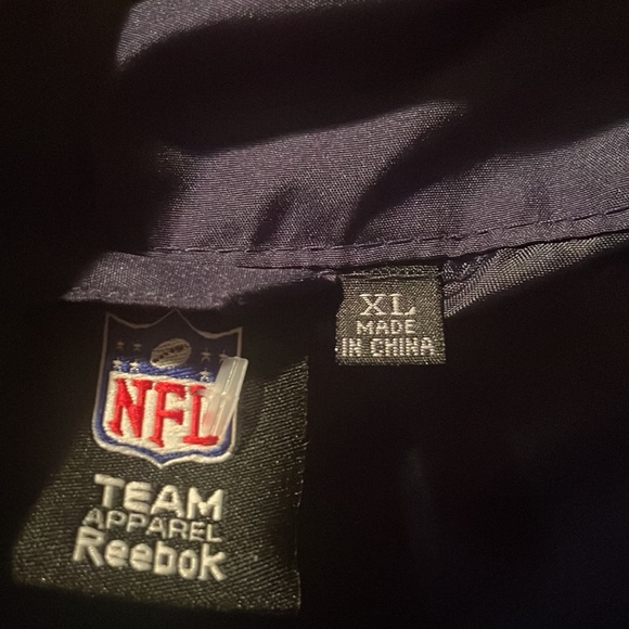 Titans jogger style zip up jacket - Picture 6 of 6